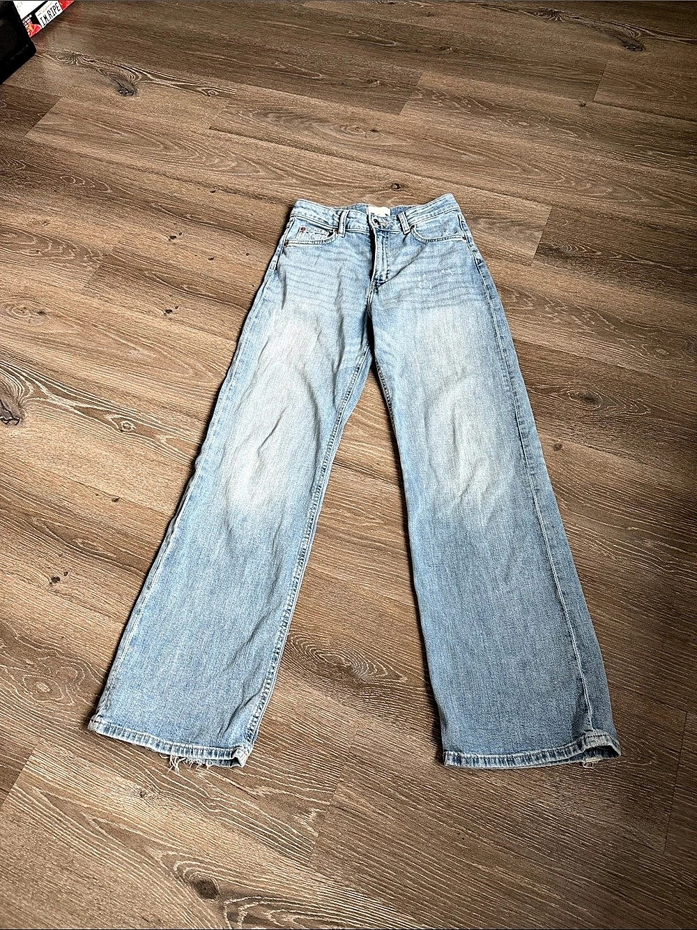 H&M Straight Leg Blue Jeans